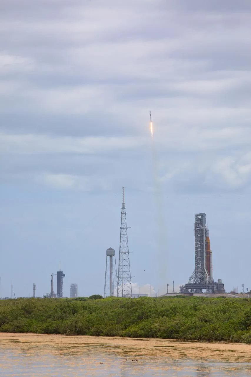 SpaceX'ten uydu operatörlerine çağrı: yörünge verilerini anlık paylaşalım