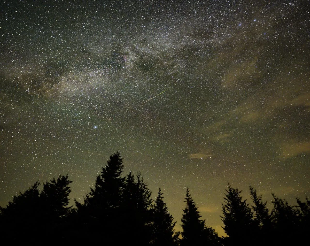 Orionid meteor yağmuru: Halley kuyruklu yıldızının izleri 21 Ekim'de gökte