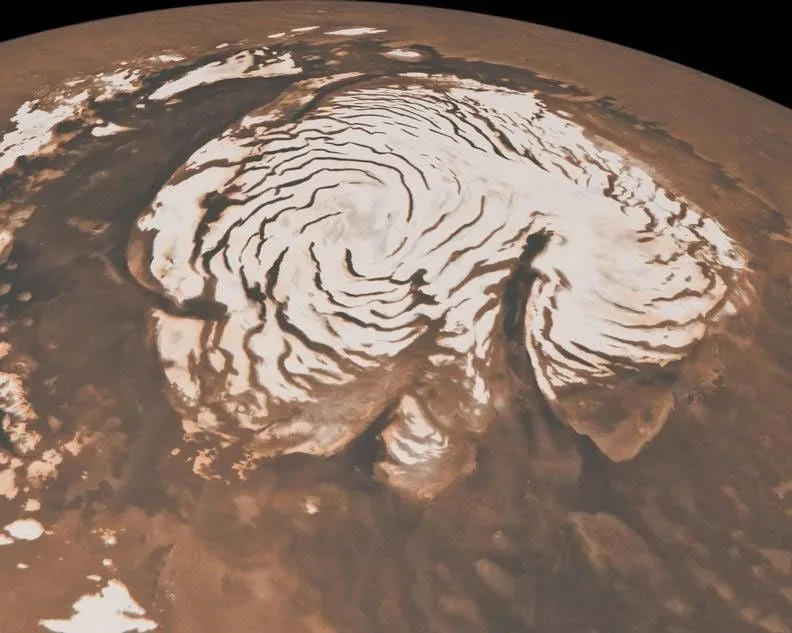 Mars'ın kuzey kutbundaki buz sanıldığından çok daha temiz çıktı