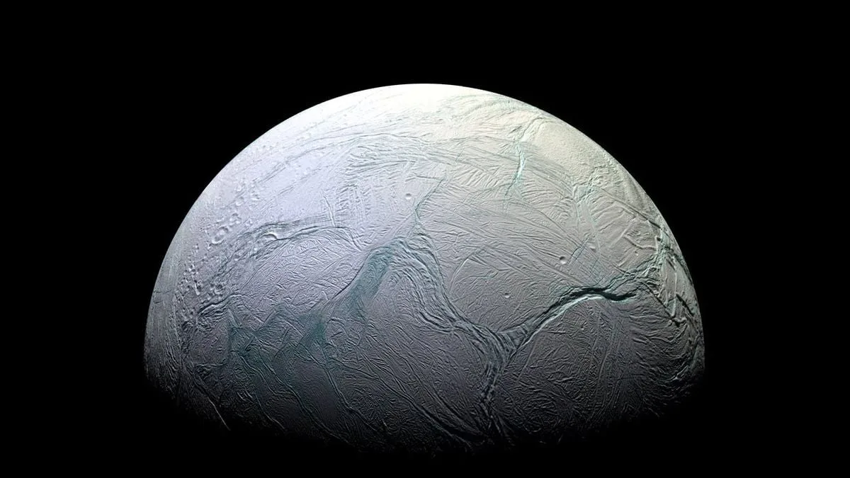 Enceladus'ta yaşam izi aramak sanıldığından kolay olabilir